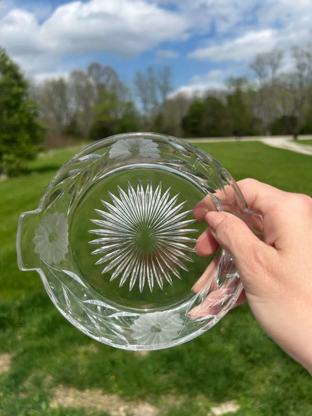 Vintage floral etched & starburst crystal‎ trinket box Candy Dish Classic W/lid